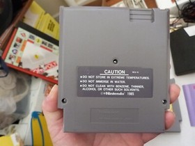 2 VINTAGE Nintendo NES GameS & Instructions TETRIS 1 & 2 GUARANTEED