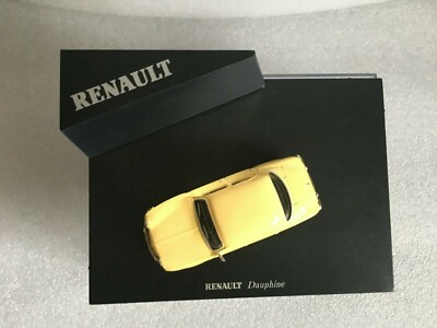 Universal Hobbies UH 1/43 - Lot : Renault Dauphine + 4CV