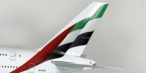 A380 EMIRATES NEW LIVERY REG: A6-EOH WITH STAND - GEMINI JETS G2UAE1369 1/200 - Picture 4 of 6