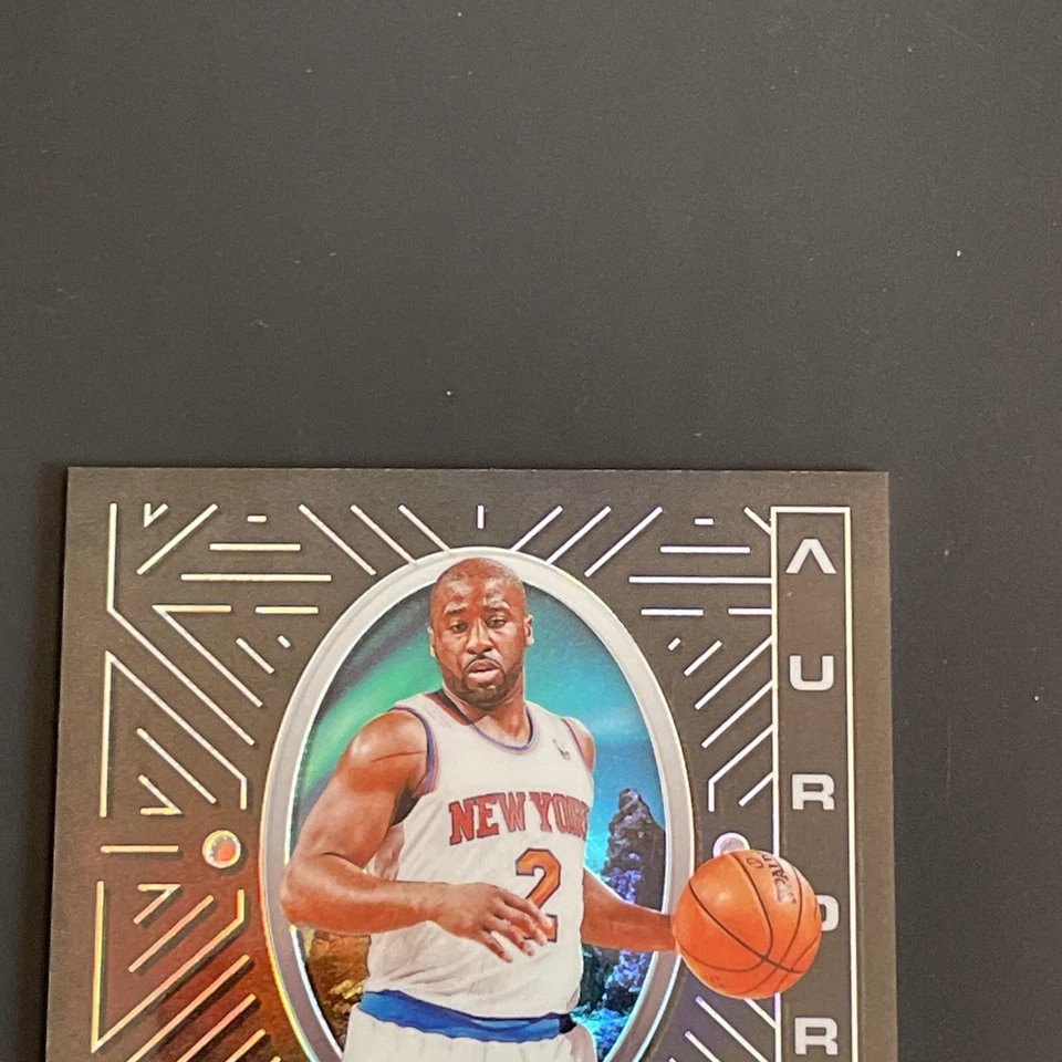 2021-22 Panini Obsidian - Raymond Felton Knicks Aurora Auto 135/149 - Image 2 of 4