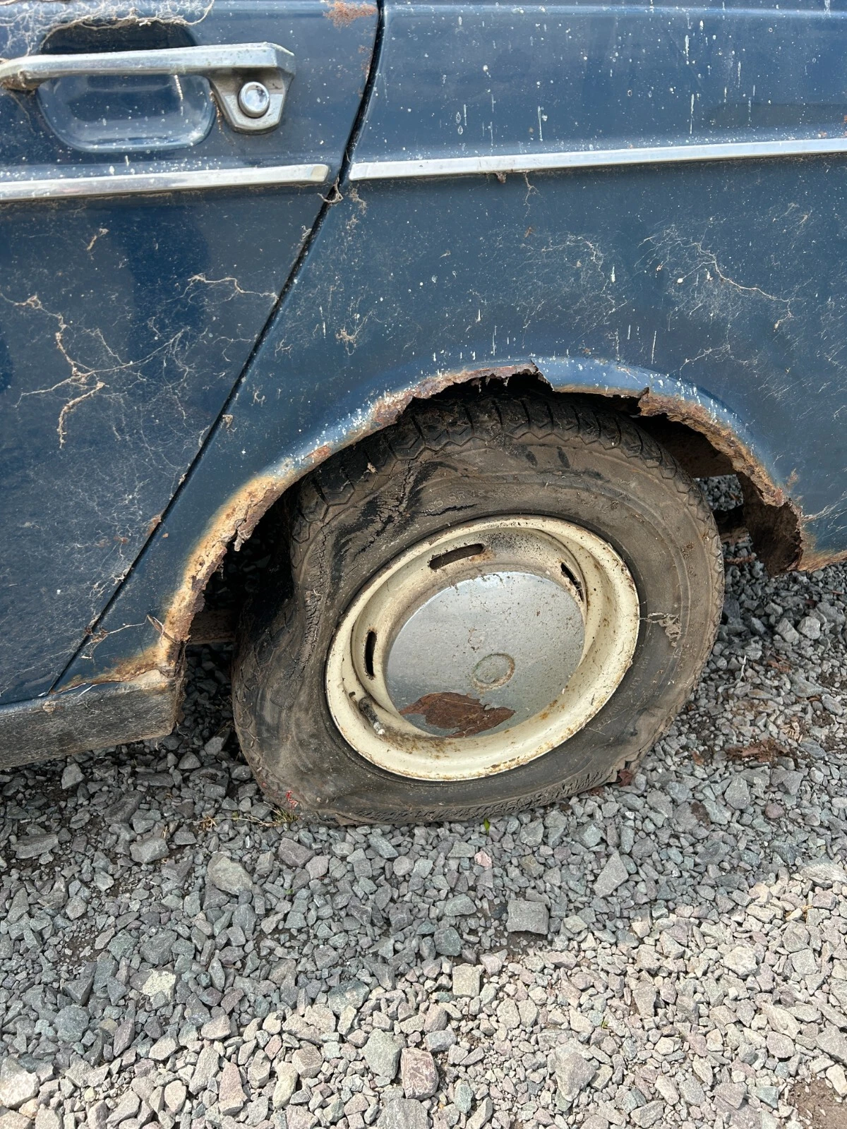 BARN FIND - 1968 Singer Gazelle - Classic Car - No Reserve - Picture 5 of 11