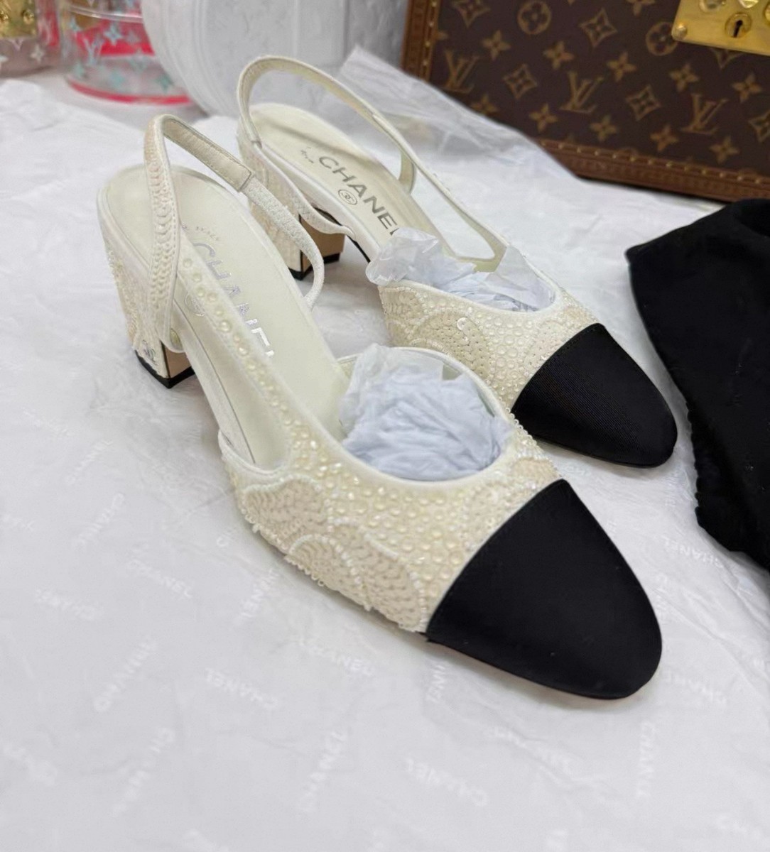 CHANEL CC Slingback Cap Toe Pumps Size 36 | eBay