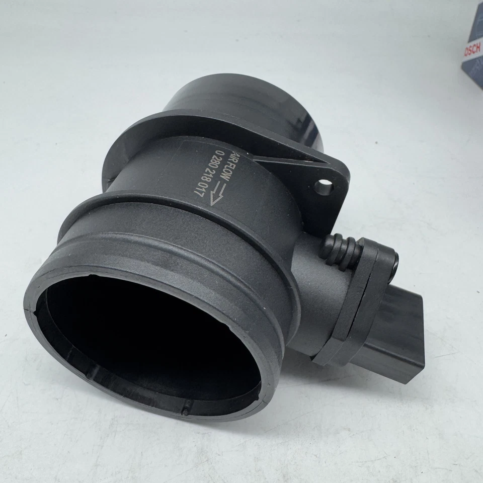Mass Air Flow Meter Sensor MAF 0280218017 For VW Jetta Golf Eurovan 2.8L Bosch - Image 3 of 4