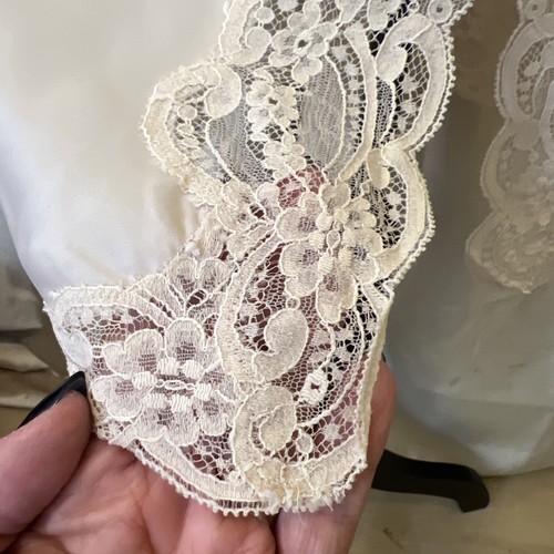 Vintage Wonder Maid Non Cling Cream Half Slip Slit Sz Medium Nylon Lace Lingerie - Picture 4 of 16