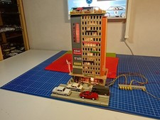 Faller AMS H0 905 DAS Hochhaus Diorama guter Zustand Preiser, Beleuchtung, etc.