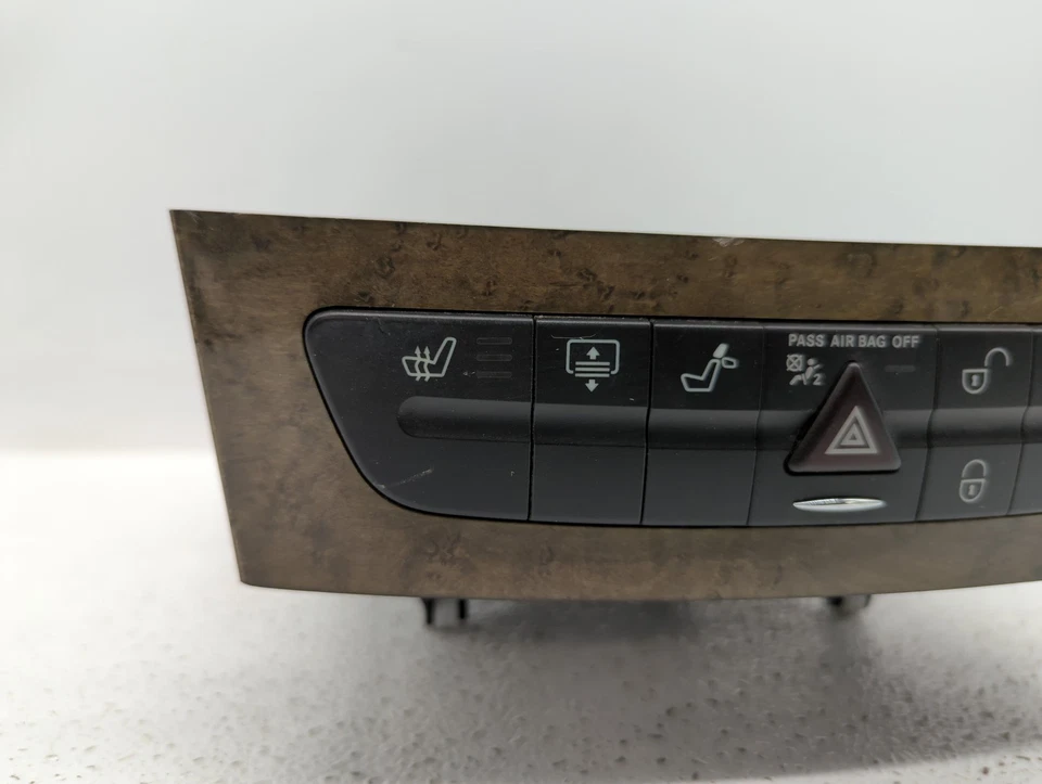 2007-2007 Mercedes-benz E280 Am Fm Cd Player Radio Receiver F3MHN - Image 3 of 4