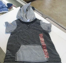 Kids Infant Boys Carter's Size 18m black/white striped bodysuit baby outfit w/ H