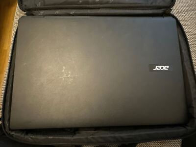 Acer Laptop ES1-731 Series  Modell N15Q4 Notebook Laptop Inkl. Tasche