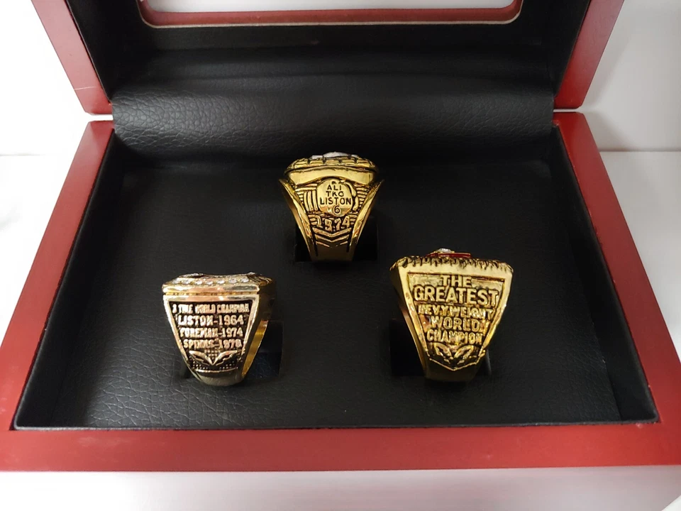 Muhammad Ali - Juego de 3 anillos del Campeonato Mundial de Boxeo con caja de exhibición de madera Foto 3 de 4