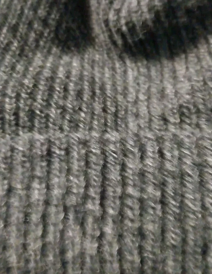 VTG  Nike Spellout Beanie Ski Cap Gray Heathered 85% Acrylic 15% Wool Winter  - Image 3 of 4