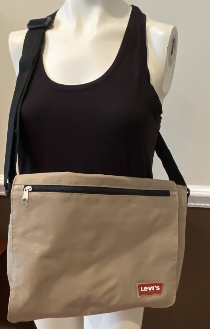 LEVIS Messenger Laptop Bag Khaki Canvas Pink Lining Travel Work Accessory Beige