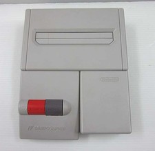 NINTENDO HVC-101 New Famicom