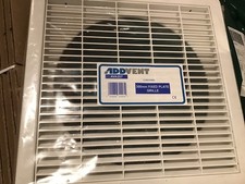 300 mm 12 Zoll fester externer weißer Lüftergrill Addvent AVA207.  Nagelneu