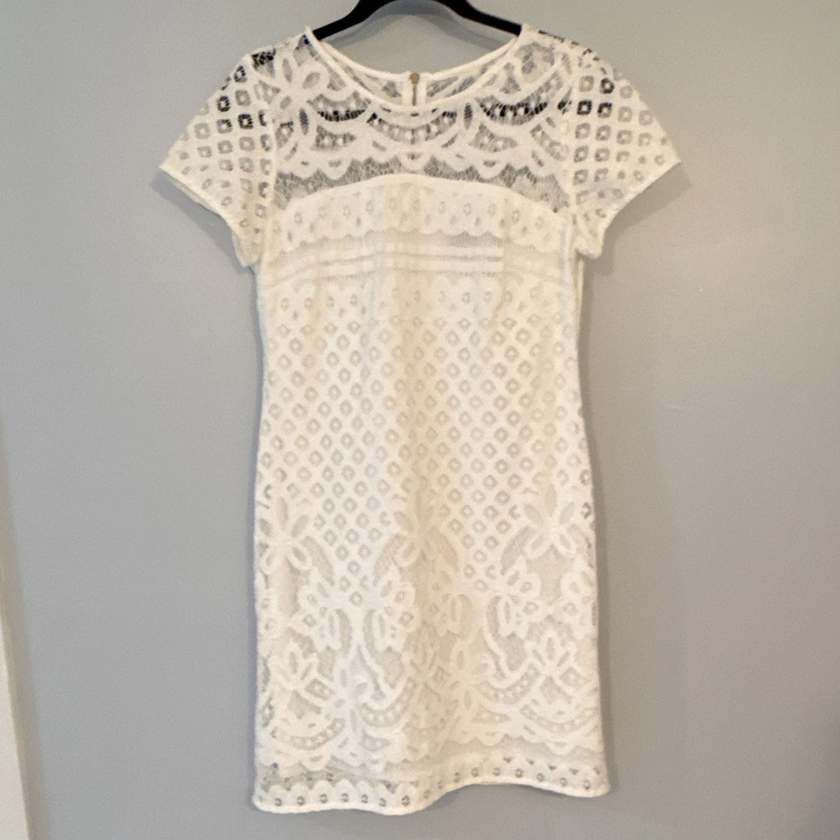 just taylor lace dress Just Taylor Size 8 Woman's White Lace Sleeveless Asymmetrical Dress