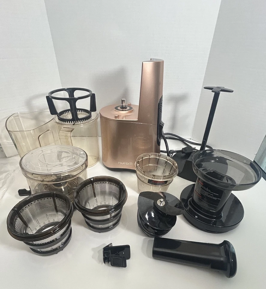 Медленная соковыжималка HTF Hurom H-AA — РОЗОВОЕ ЗОЛОТО — модель No H-AA-LBB17 HAALBB17 ПРОТЕСТИРОВАНА - Изображение 2 из 4