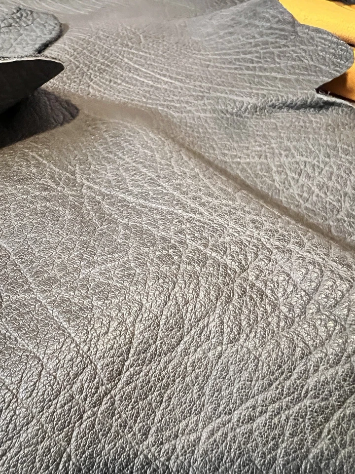 BLACK BUFFALO SHRUNKEN HIDE LEATHER - Image 4 of 4