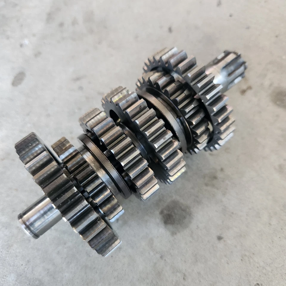 Yamaha YZ80 1993-2001 transmisión eje de transmisión con juego de engranajes original OEM comp Foto 3 de 4