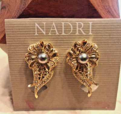 Vintage Nadri Filigree Design Rhinestone Accent Clip On Earrings
