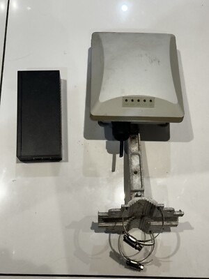 Ruckus T300 901-T300-WW01 Outdoor Access Point