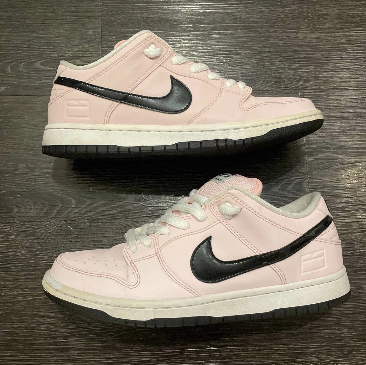 Nike SB Dunk Low Pink Box Reflective - size 9 used