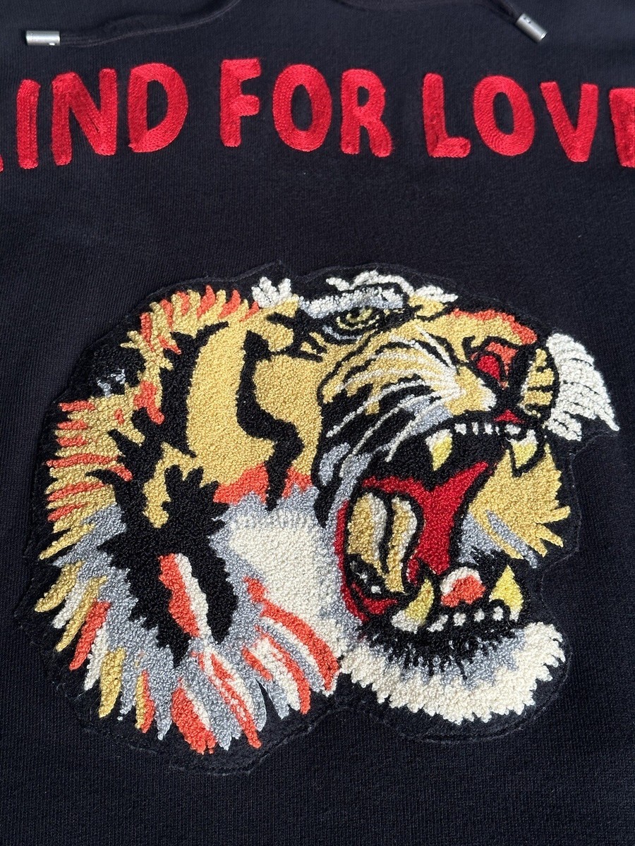 GUCCI フード付きパーカー BLIND FOR LOVE Used Gucci Blind For Love Tiger Patch Embroidery Pullover