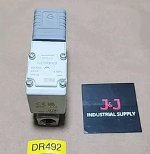 *NEW SURPLUS* Smc VX212MGKXCB 2-Port Valve 24Vdc 4.5W 3mm Orifice + Warranty!