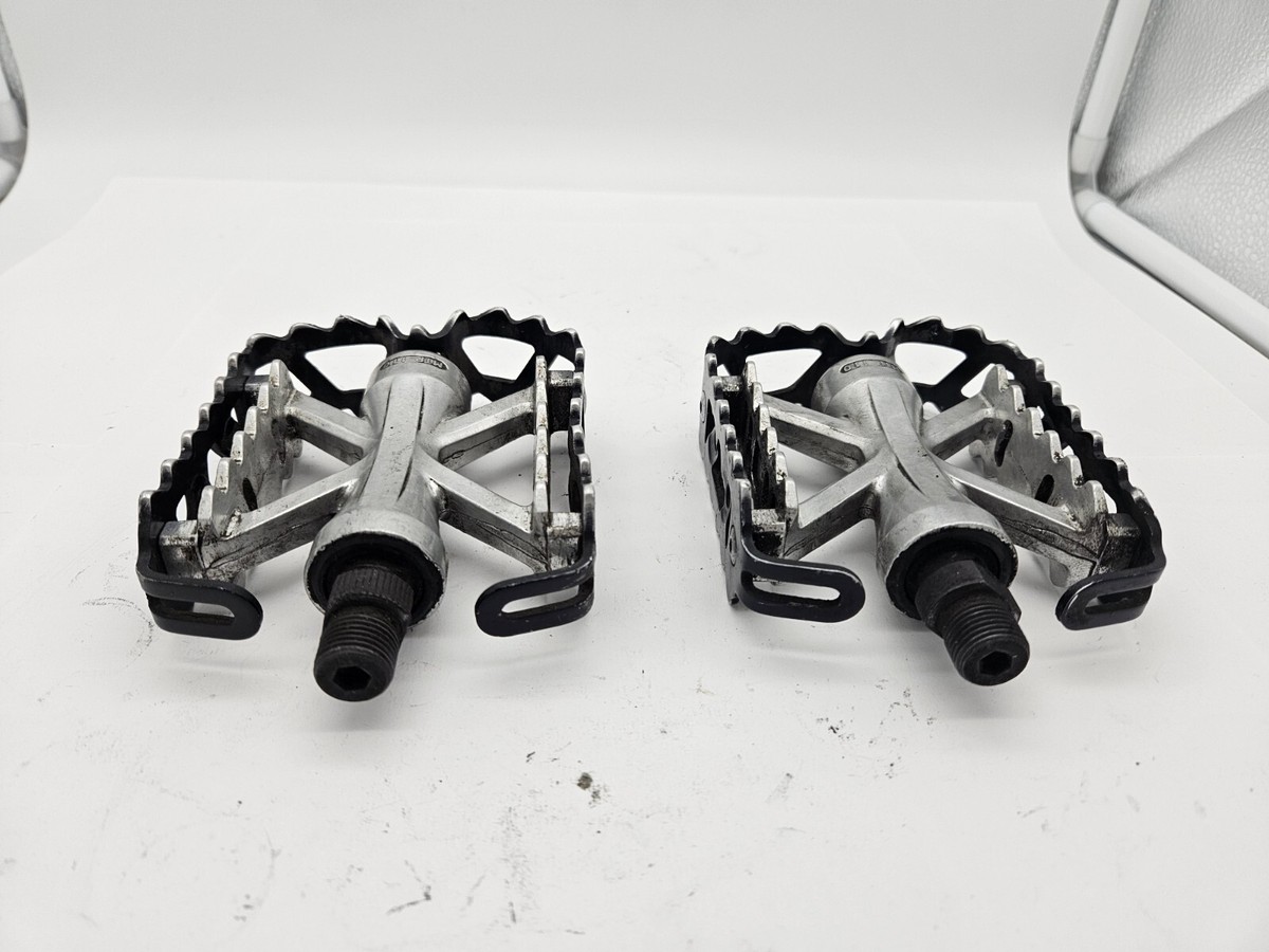 SR Sakae MTP-110 Pedals Old School BMX Double Cage 9/16 in SR Sakae MTP-110 Pedals Old School BMX Double Cage 9/16 in