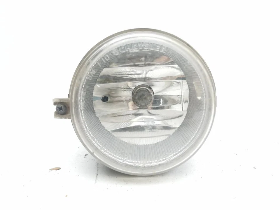 Chrysler Grand Voyager V 2011 Right Fog Lights Front AMD153725 Foto 3 de 4