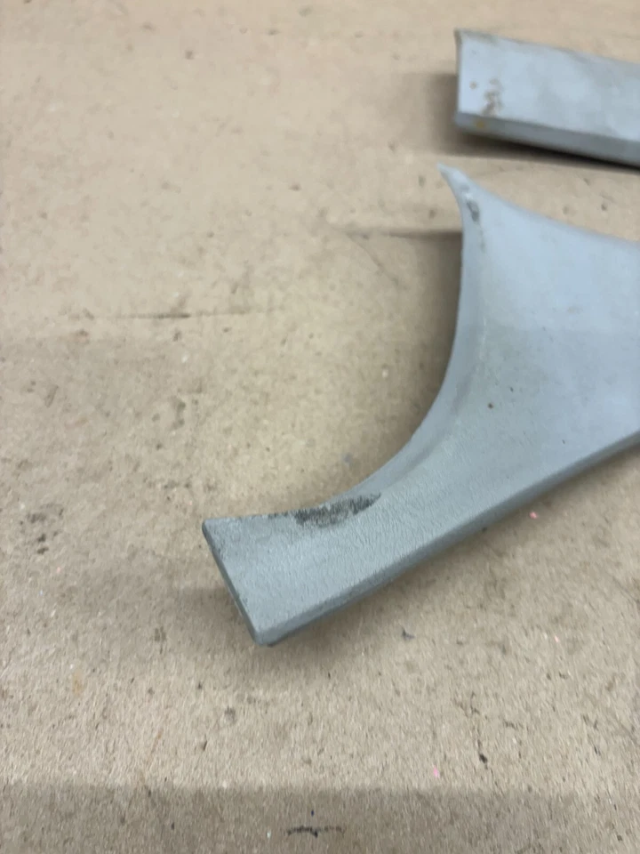 81 89 91 1993 Dodge Ram Truck D250 W350 W150 parabrisas poste pilar moldura par 89 Foto 2 de 4