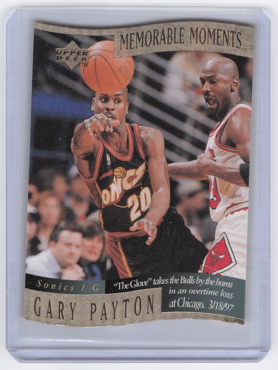 1997 Collector's Choice #9 Gary Payton/ Jordan Memorable Moments