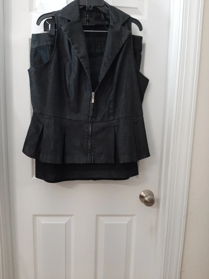 ASHLEY STEWART Vest Skirt Set Size 16W Women’s 2 PC Black Denim Back Skirt Slit - Image 2 of 4