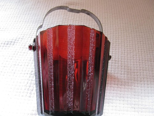 ICE BUCKET, VTG HELLER CO RUBY PANELED GLASS, HANDLE, TONGS, 1950'S, BROOKLYN NY - Picture 13 of 20