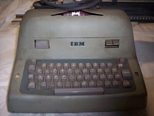 Vintage 1950's IBM Electric Typewriter Model 11C, Ser #753627 - Parts? thumbnail