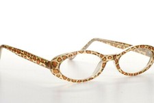 Vintage 1970s Cat Eye Sunglasses 5 1/2"