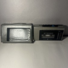 Vintage GE-3-5271A AM/FM/Cassette Portable Player/Recorder w/Case Works w/Issues
