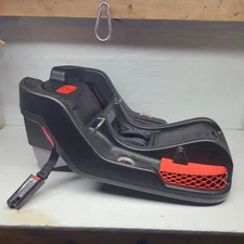 Britax - B-Safe Car Seat Base Gen2 expires 1/2027