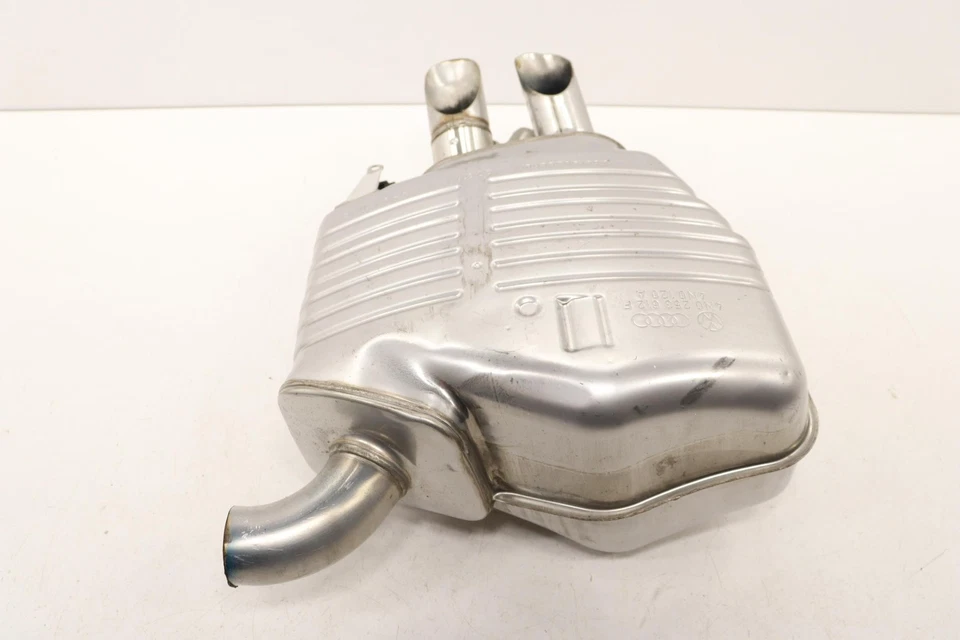 Silenciador trasero derecho escape motor AUDI A8 2019-2025 3,0 L OEM 4N0253612J Foto 2 de 4