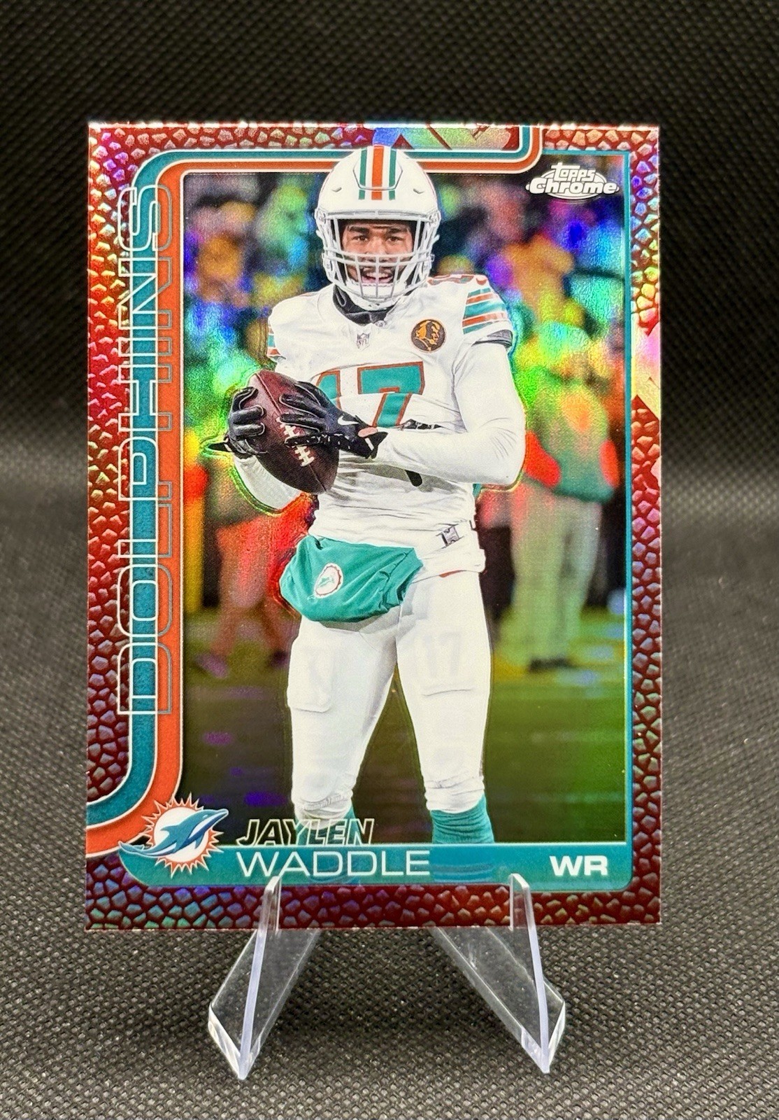 Jaylen Waddle Leather Refractor 2025 Topps Chrome #186 Miami Dolphins