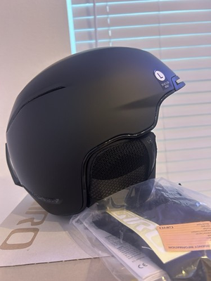 #ad Giro Jackson Snow Helmet Large $150.00