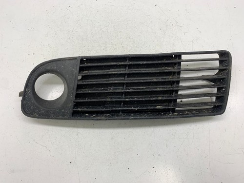 Audi A6 S6 C5 4B 1998 Verkleidung Nebelscheinwerfer / Gitter vorne DRA31814