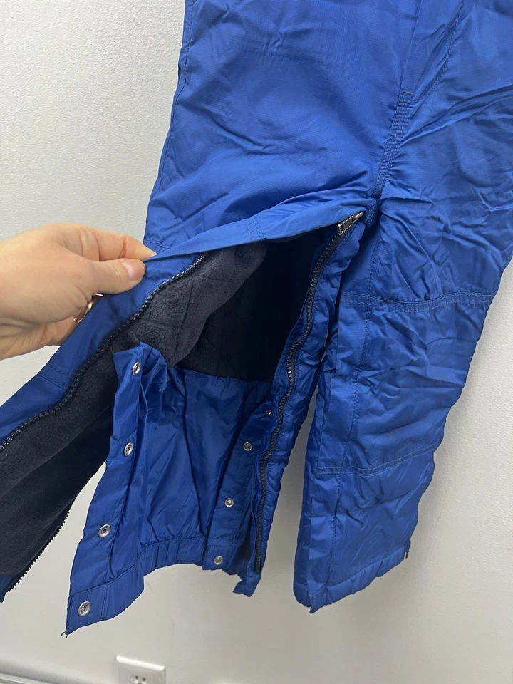 Pantalones de nieve Baby Gap para niños pequeños azul babero correas ajustables forrados de lana talla 4 Foto 3 de 4