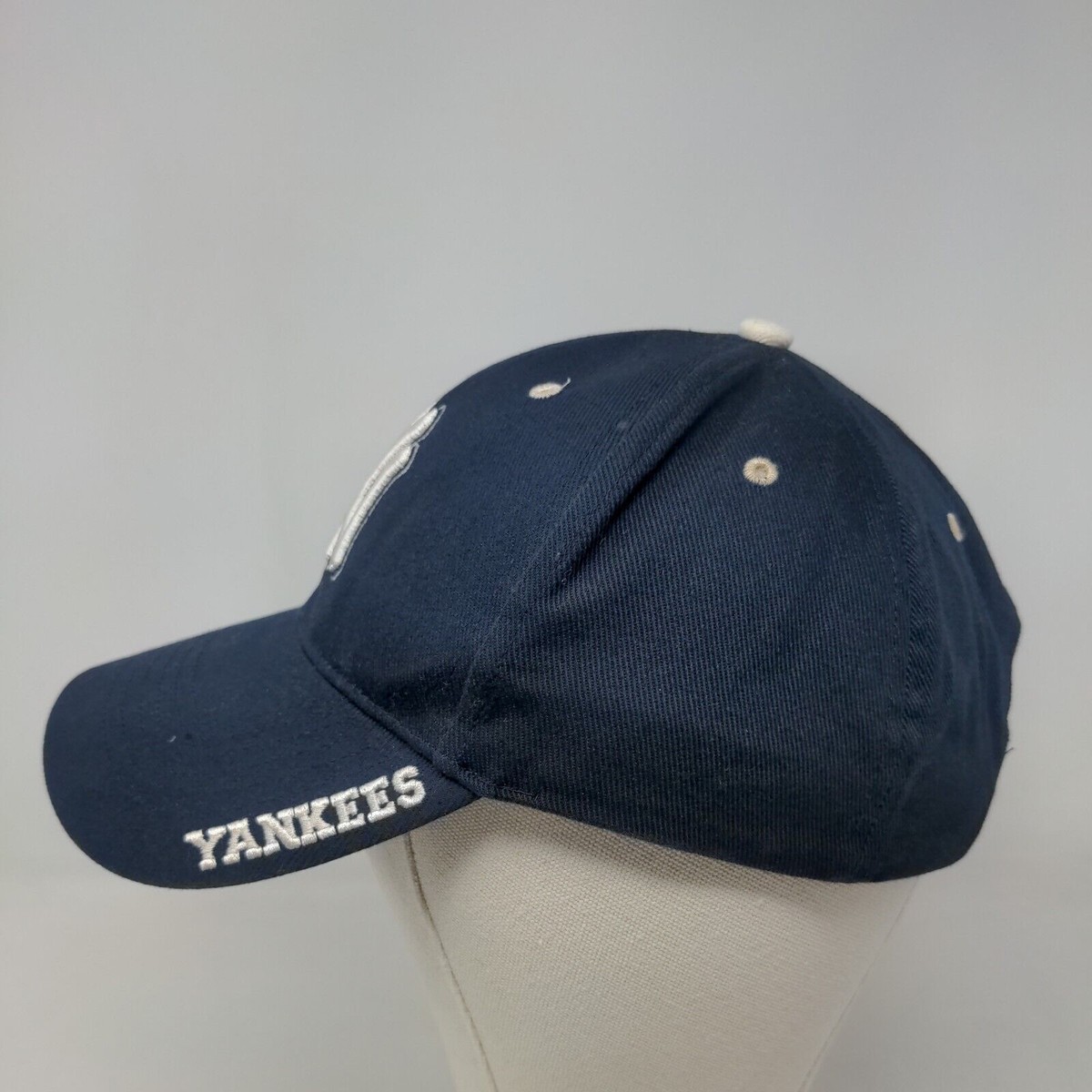 \'47 Brand MLB New York Yankees Embroidered Strapback Hat Cap Blue MVP NY Yankees Strapback Cap by 47 Brand - 33,95 € main image 2