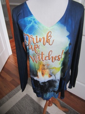 NWT ONE WORLD  Womens Top Large. Drink up witches W/ Sparkle V-Neck,