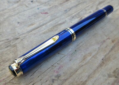 New Pelikan M600 Gunther Wagner Blue Demonstrator Fountain Pen