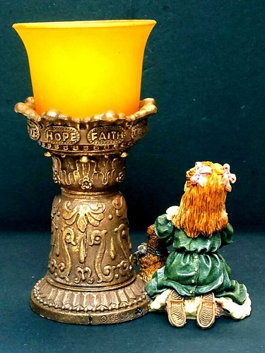 Boyds Yesterdays' Child Theresa and John The Prayer Votive Holder w/Box #27900V - Picture 4 of 6