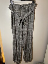 Fashion Nova XL Women’s Parachute Pants