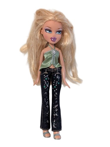 Bratz 1st Edition Passion 4 Fashion Cloe & Sasha Dolls w Shoes, MGA Vintage 2001 - Picture 2 of 11