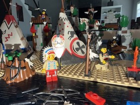 LEGO Western: Rapid River Village (6766) 100% Complete W Manual