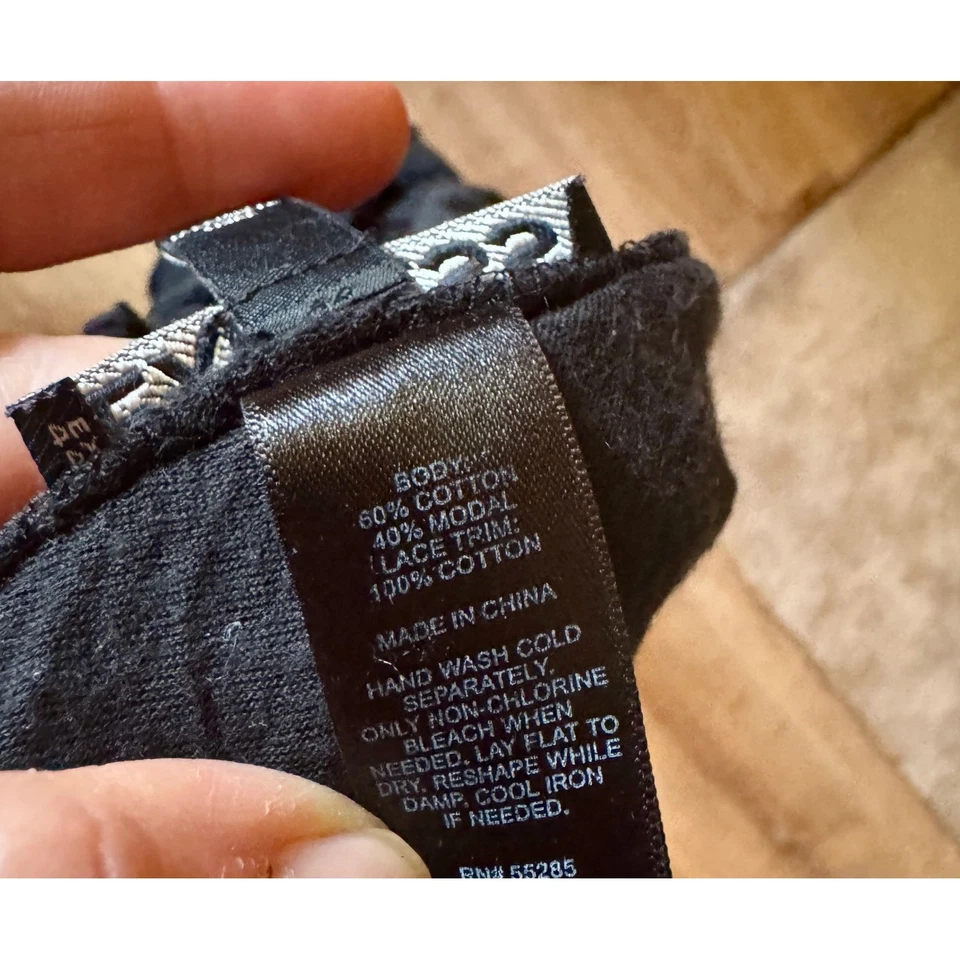 Y2K Express Black Lace Trim Layered Boho Festival Shorts Women's L - Image 4 of 4