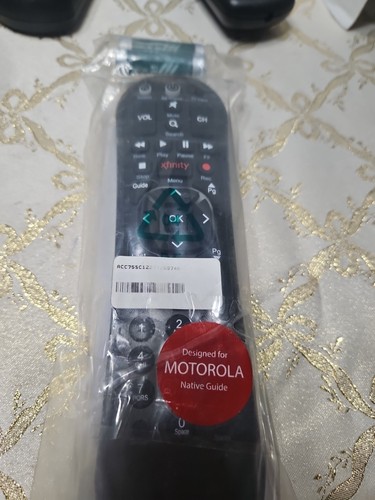 Comcast Xfinity Cable XR2 Remote Control Instructions And Batteries *NEW* - Picture 3 of 3